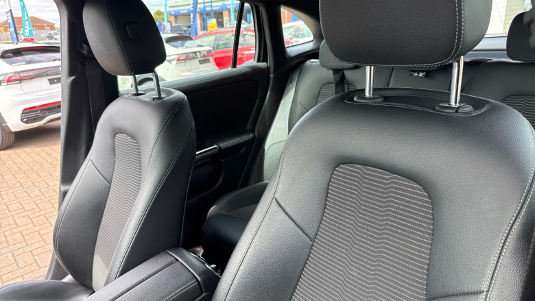 Mercedes-Benz GLA 200 Sport 5dr Auto Petrol Hatchback